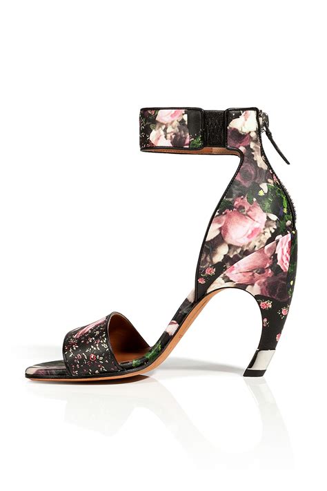 givenchy rose stiletto n329
